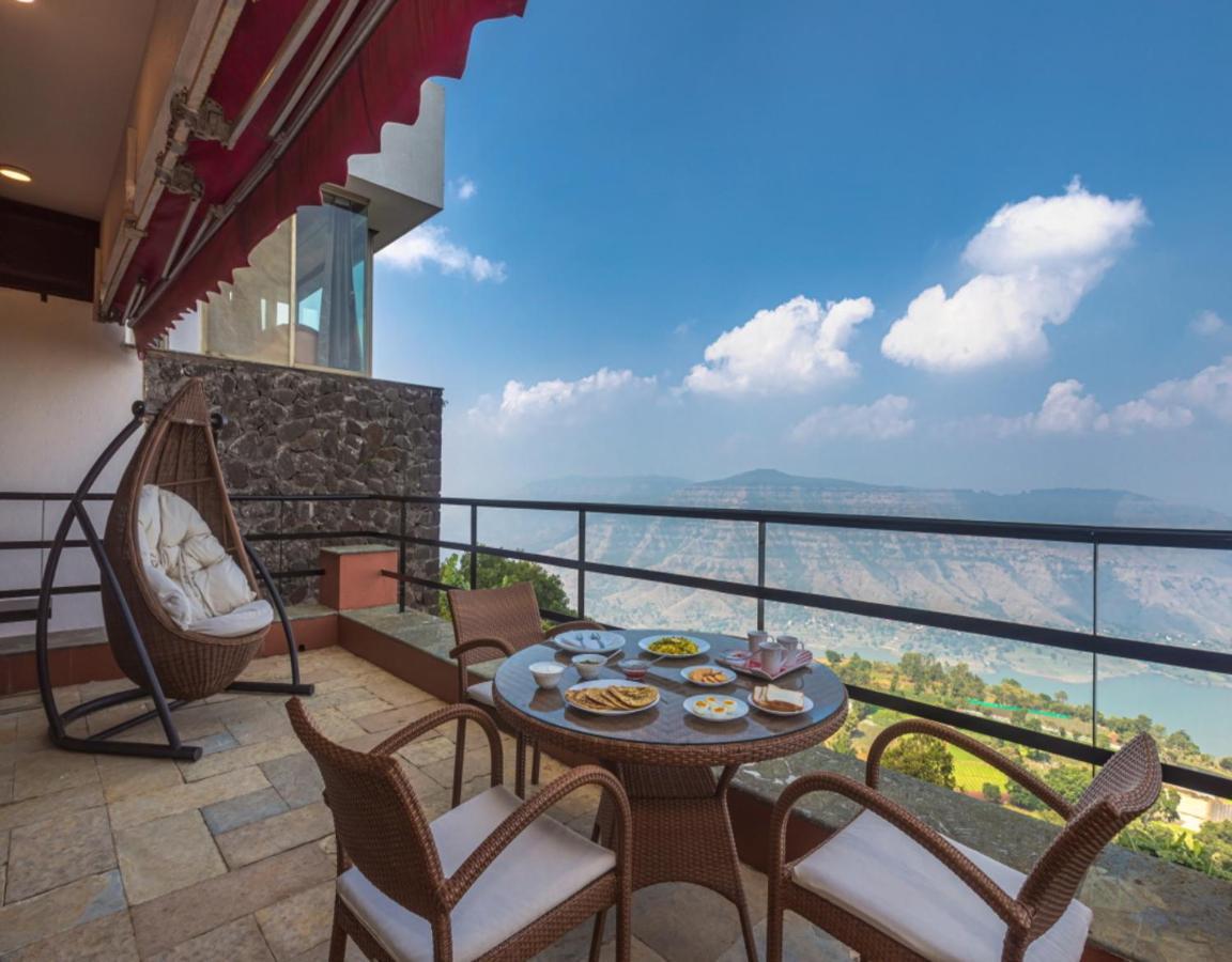 Saffronstays Aurelia, Panchgani - Balinese Villa With Breathtaking Valley Views 外观 照片