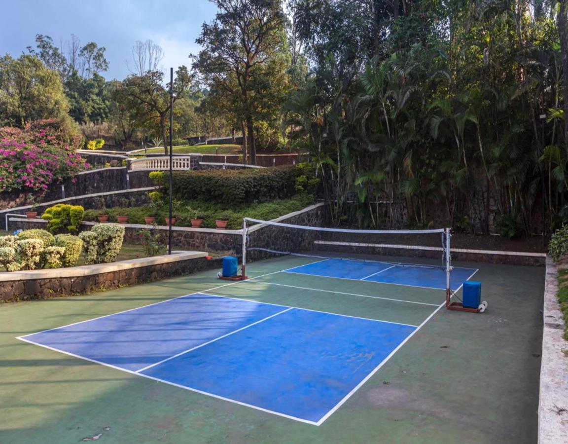 Saffronstays Aurelia, Panchgani - Balinese Villa With Breathtaking Valley Views 外观 照片