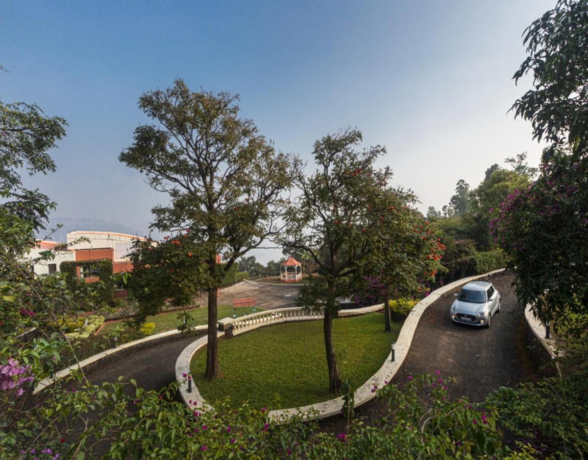 Saffronstays Aurelia, Panchgani - Balinese Villa With Breathtaking Valley Views 外观 照片