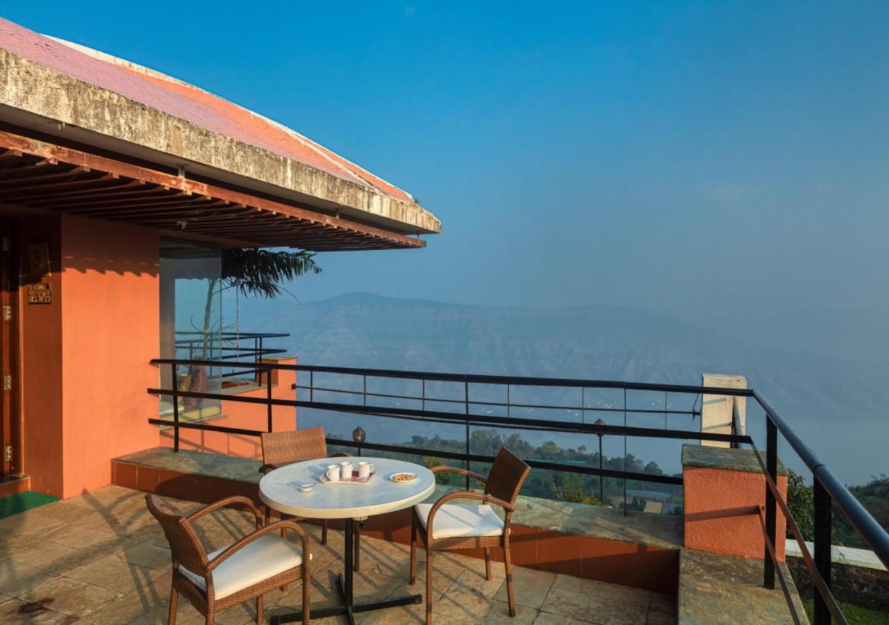 Saffronstays Aurelia, Panchgani - Balinese Villa With Breathtaking Valley Views 外观 照片